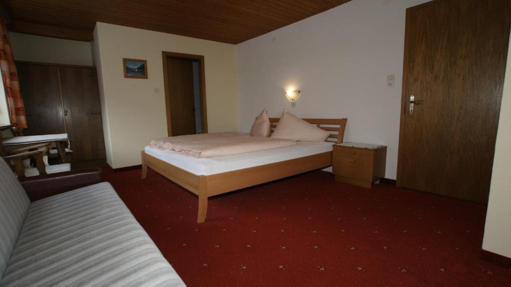 Garni Nill Hotel Schwendau Room photo